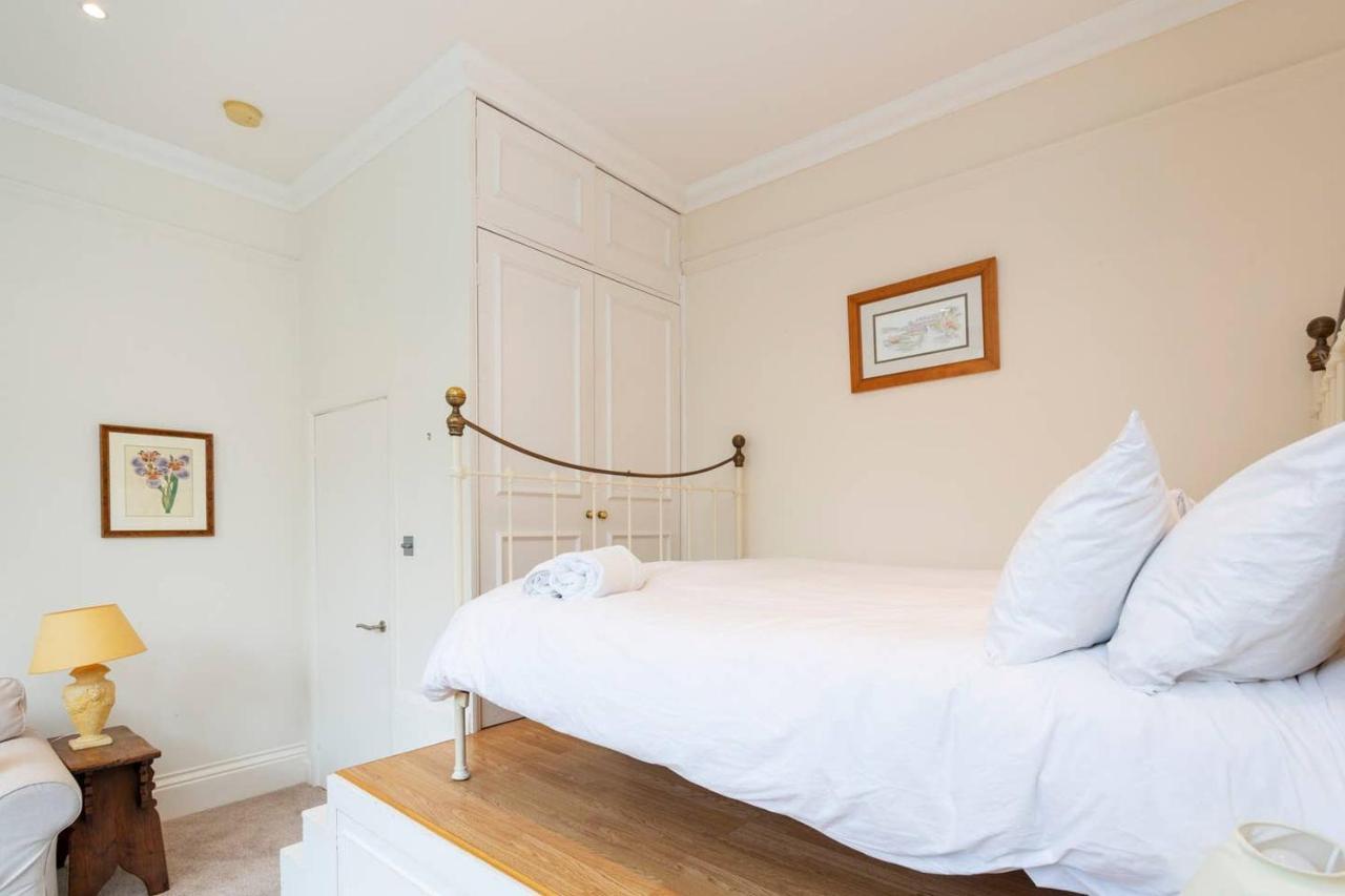 Charming Studio Near Clapham Common Lejlighed London Eksteriør billede